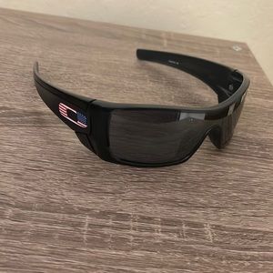 Oakley sunglasses
